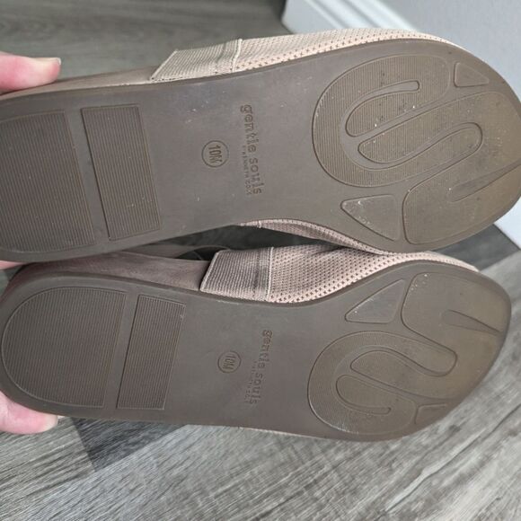 Gentle Souls Gianna taupe perforated leather bracelet wedge heel sandal 10 - Picture 7 of 8